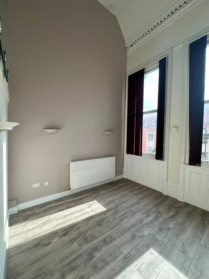 Flat Whitmore Street in Wolverhampton
