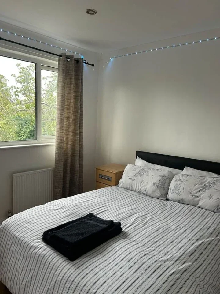 Flat Vivian Avenue in Greater London
