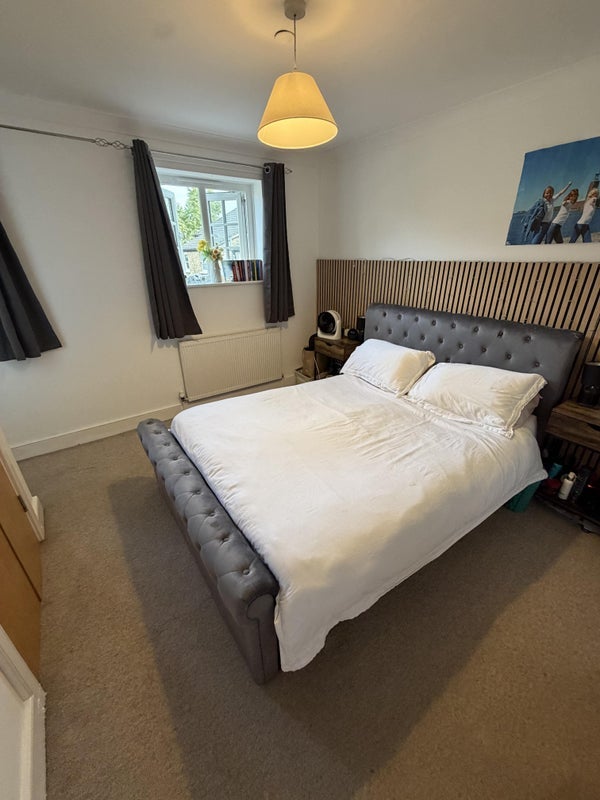Room Bedford Mews in Greater London
