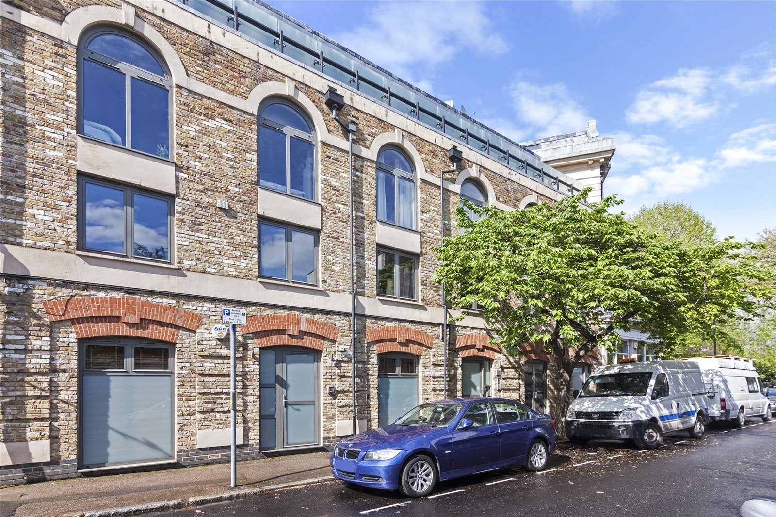 Flat Banyard Road in Greater London