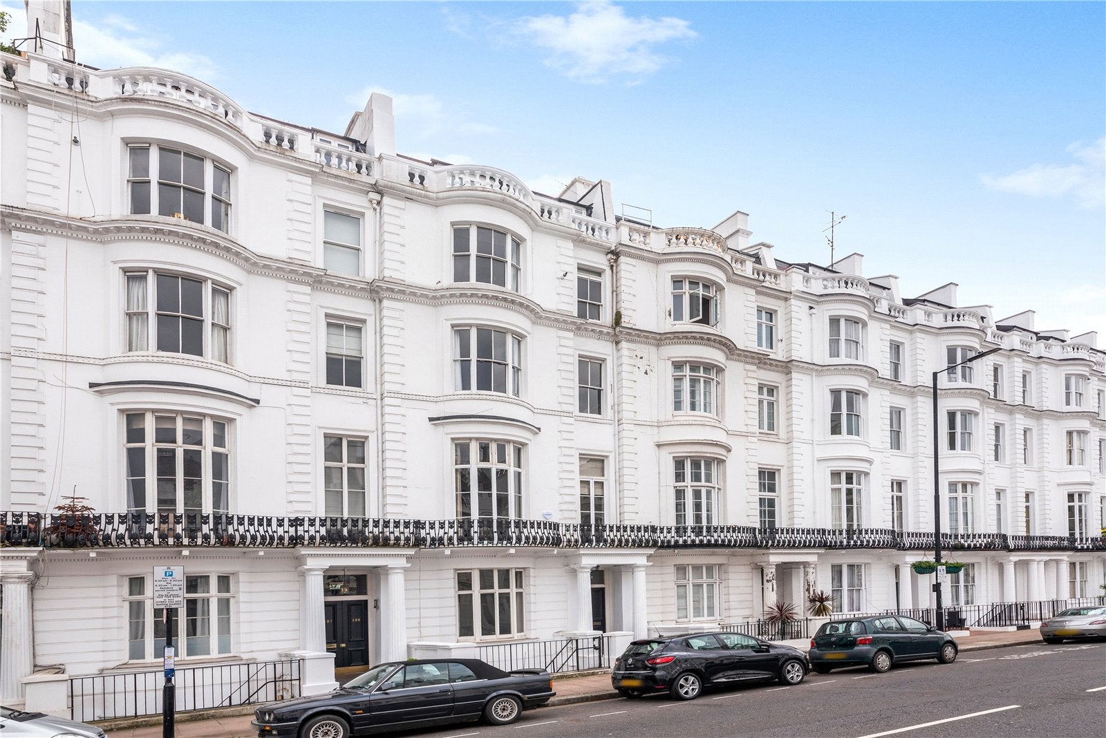 Flat Gloucester Terrace in City of Westminster