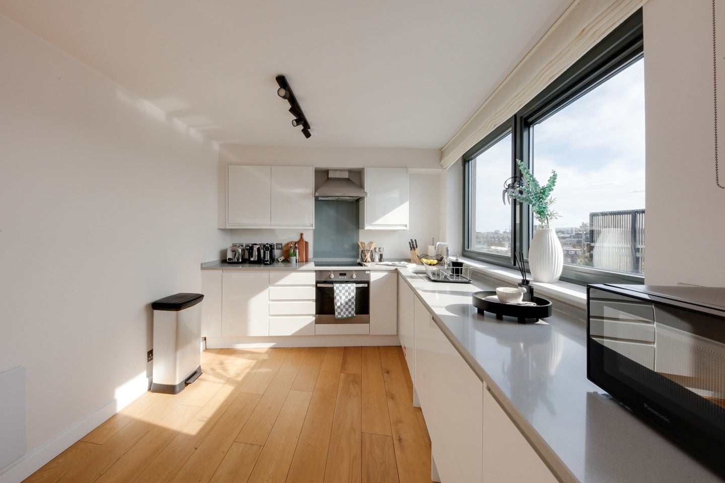 Flat Tottenham Street in Greater London