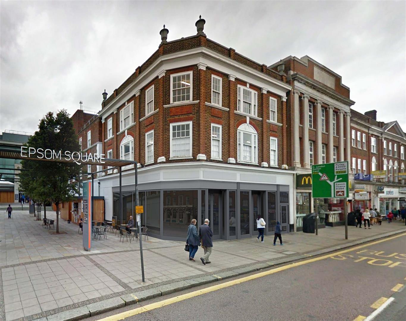 Flat High Street in Epsom and Ewell