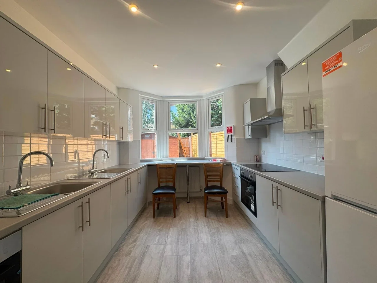 Flat Keston Road in Greater London