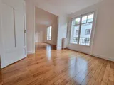 Appartement Place du Commerce à Paris