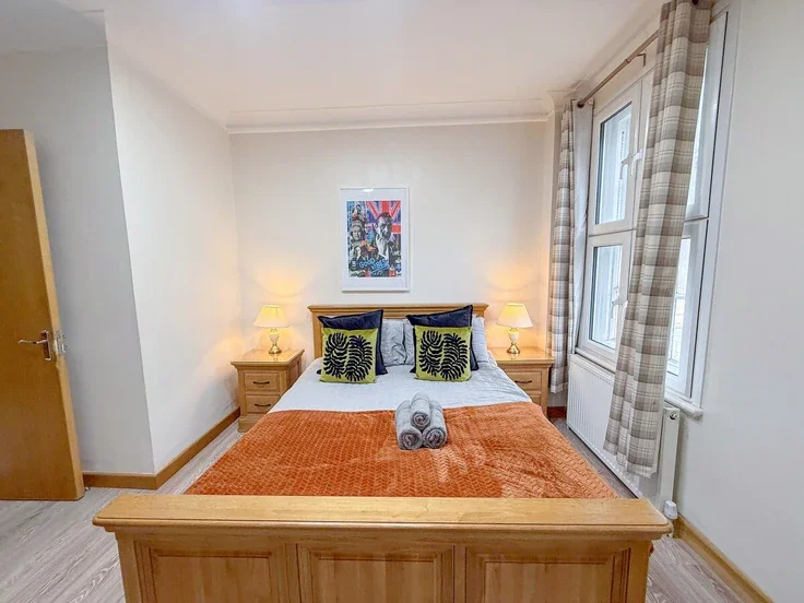 Flat Seymour Place in City of Westminster
