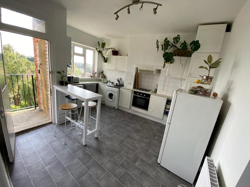 Room Muswell Hill Broadway in Greater London