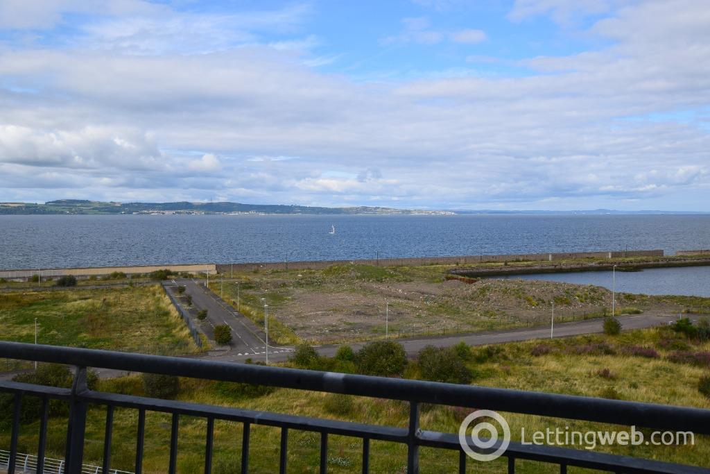 Flat Merlin Avenue in City of Edinburgh