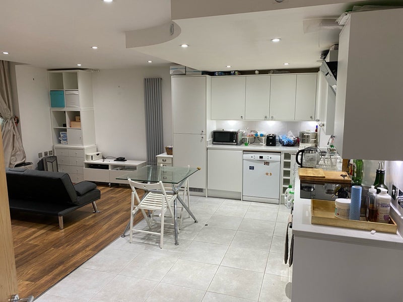 Room Millharbour in Greater London