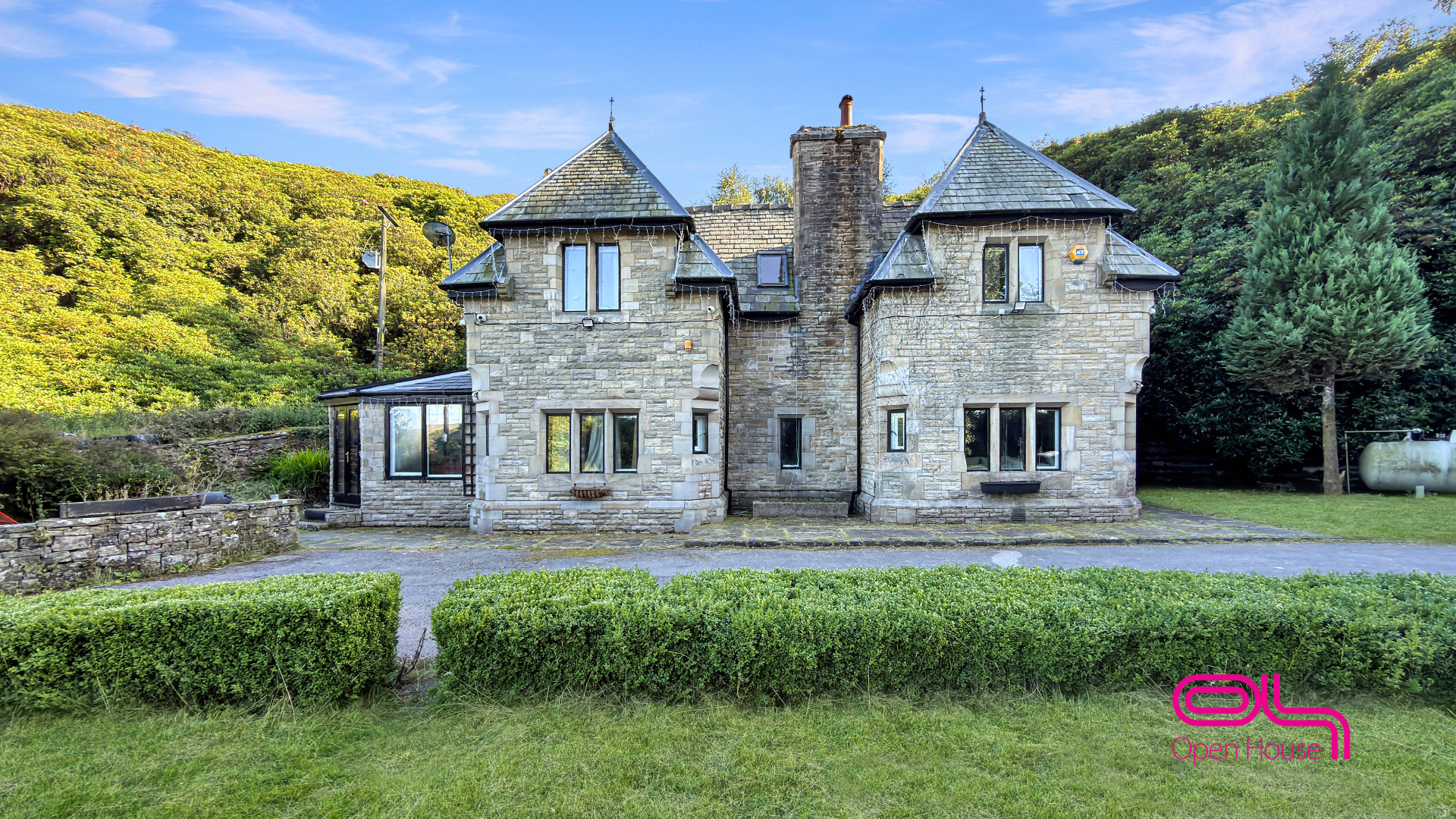 House Belmont Road in Bolton
