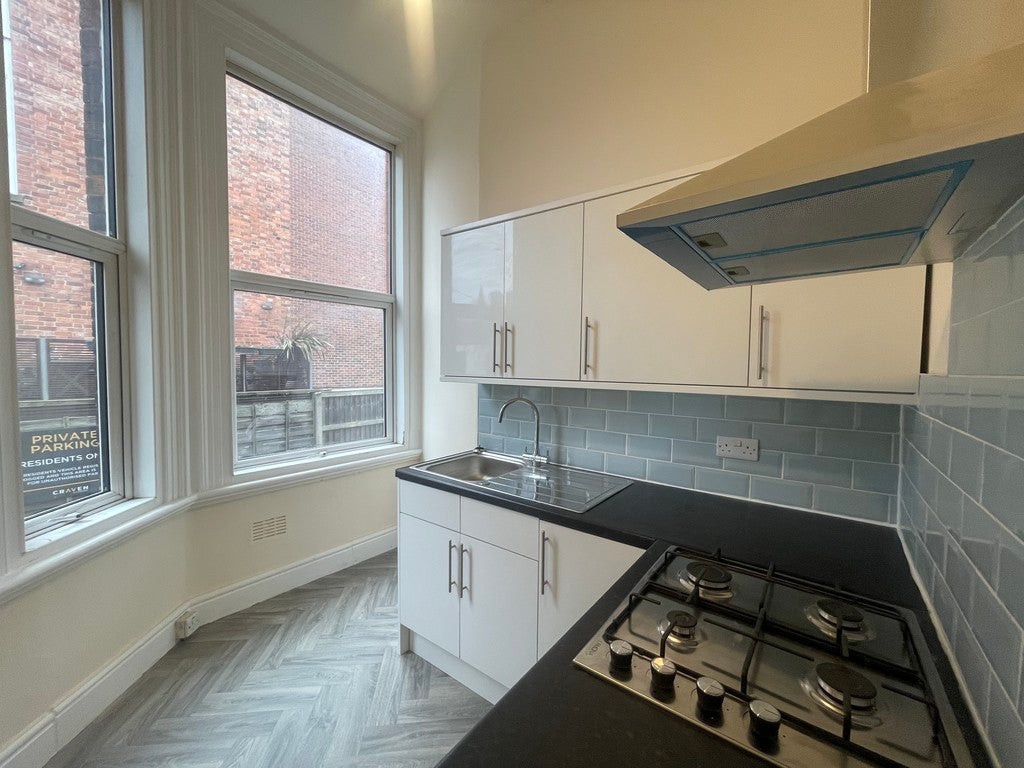 Flat St Clements Road in Manchester