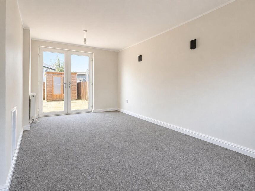 House Devon Crescent in Wednesbury