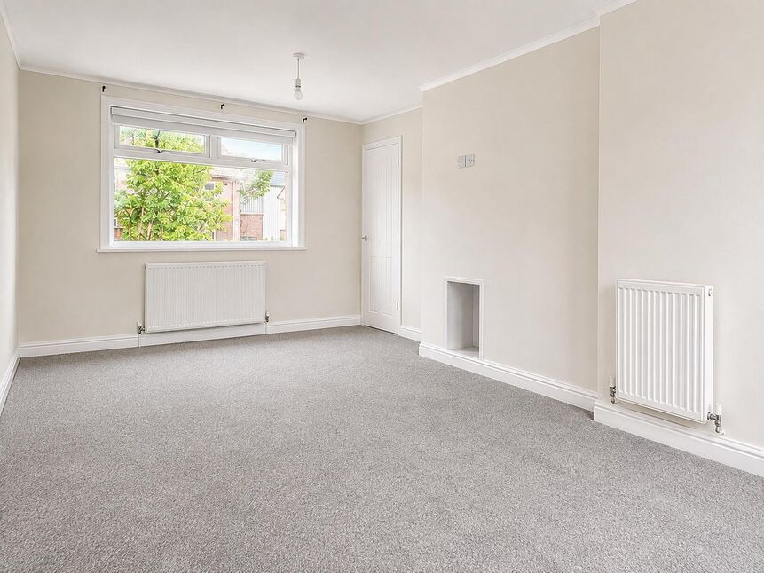 House Devon Crescent in Wednesbury