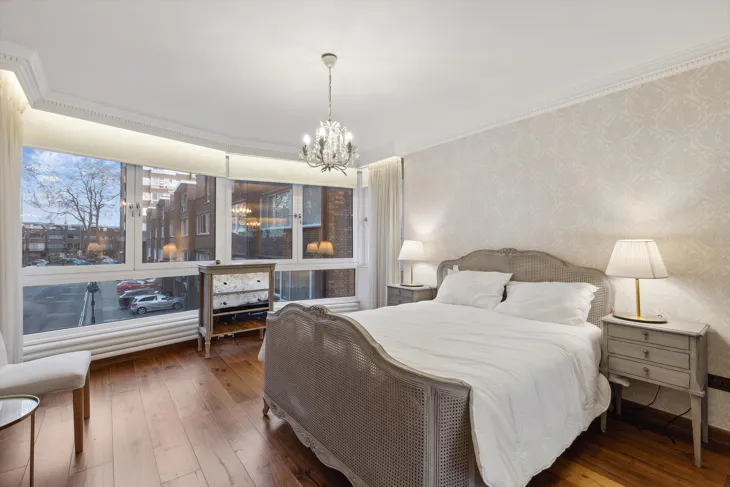 Flat Hyde Park Crescent in City of Westminster