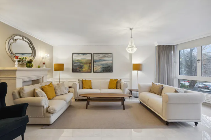 Flat Hyde Park Crescent in City of Westminster