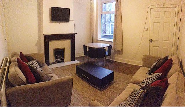 Room Beresford Street in Stoke-on-Trent