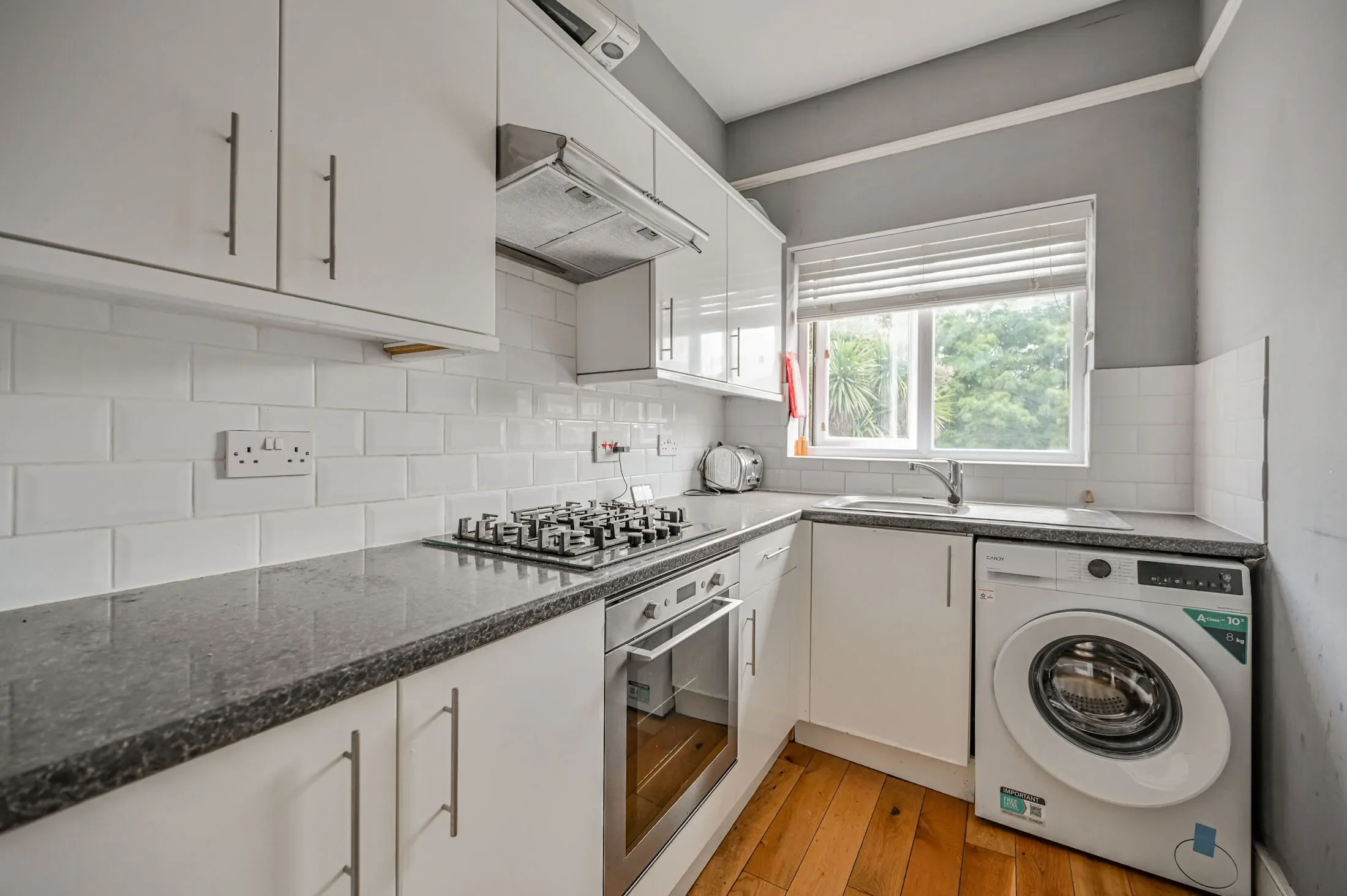 Flat Arcadian Gardens in Greater London