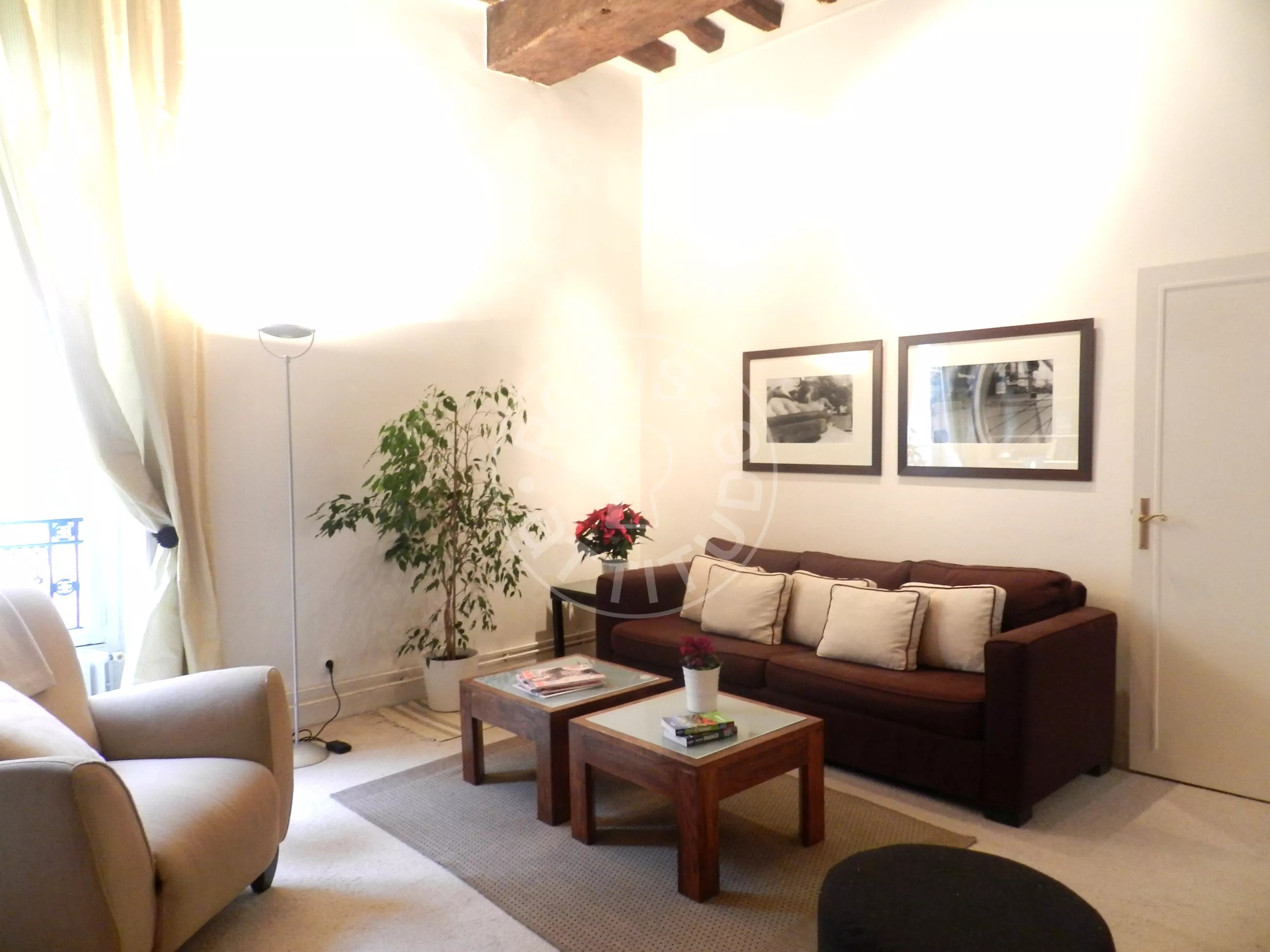 Appartement Rue des Grands Augustins à Paris