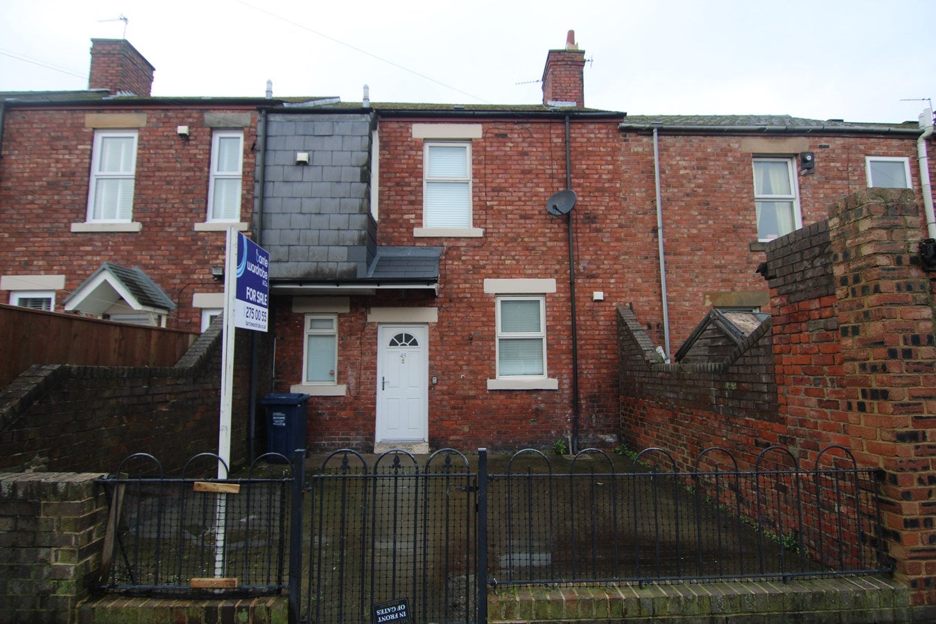 Flat Redburn Road in Newcastle upon Tyne