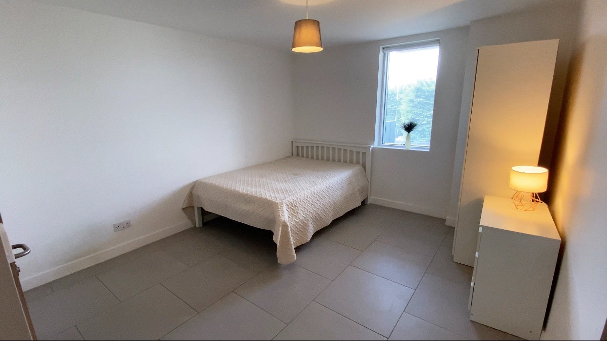 Room Motley Street in Greater London