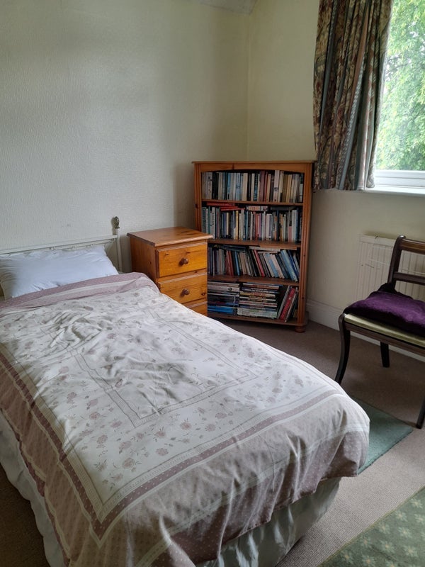 Room Wheelwright Road in Birmingham