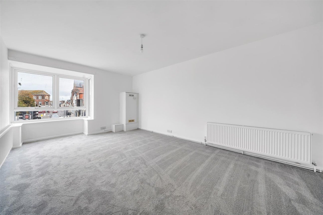 Flat Westham Road in Weymouth