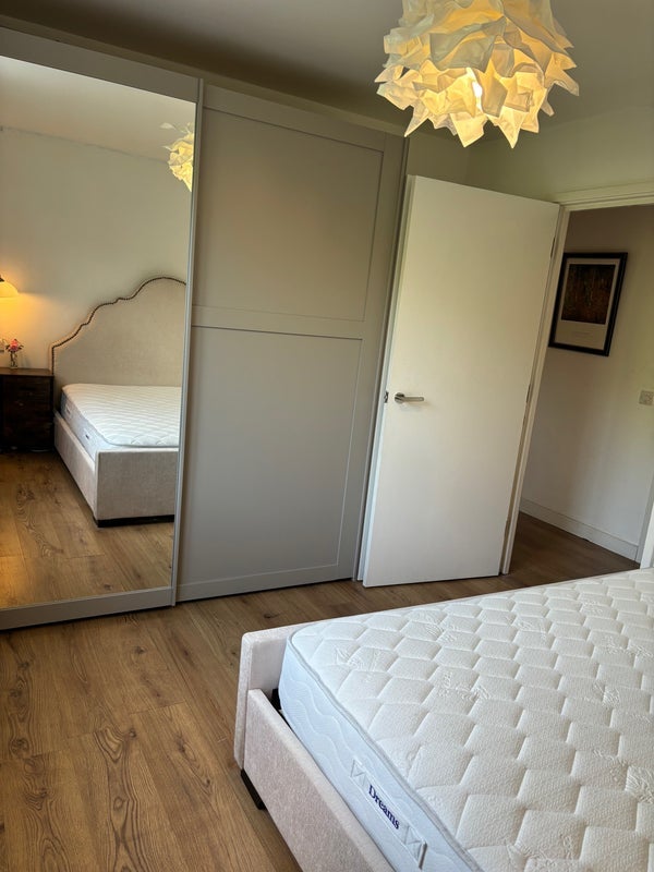 Flat Frendsbury Road in Greater London