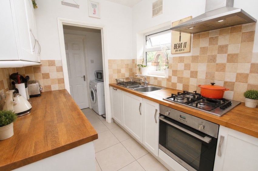 Flat Bramley Close in Borough of Spelthorne