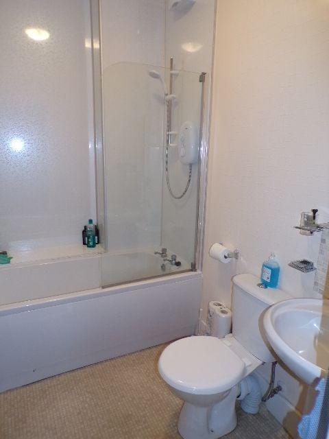 Flat Lilybank Place in Aberdeen City