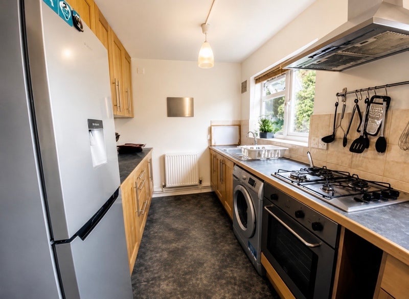 Room Pampisford Road in Greater London