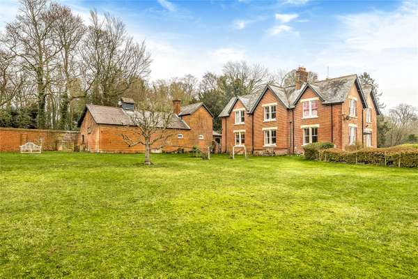 House Larkwhistle Farm Road in Winchester