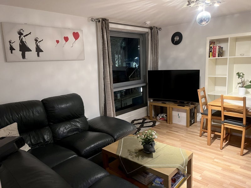Flat Golate in Cardiff