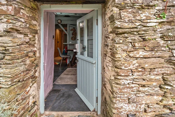 House Bossiney Road in Tintagel