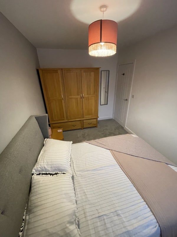 Room Bourne Road in South Kesteven