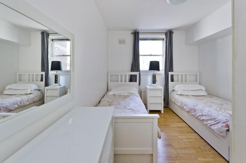 Flat Montagu Street in City of Westminster