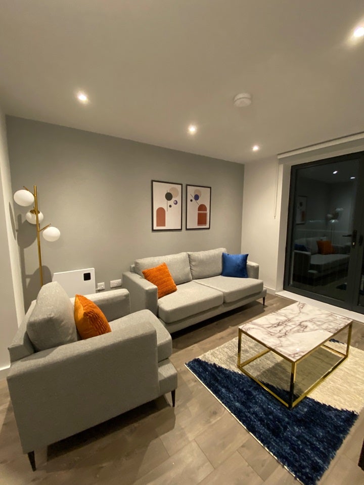 Flat Ordsall Lane in Salford