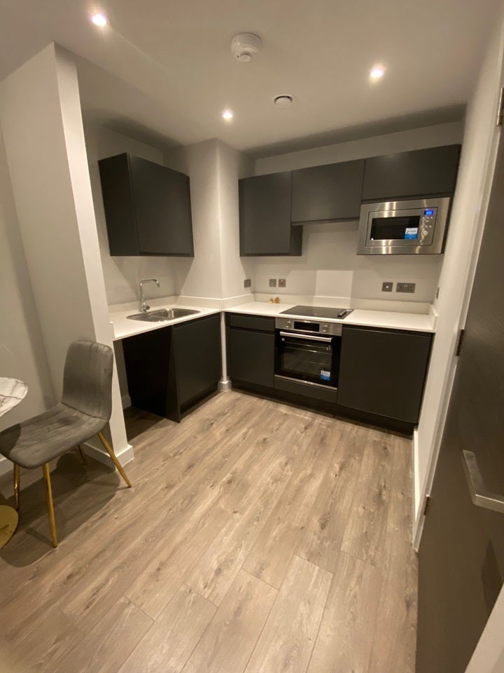 Flat Ordsall Lane in Salford