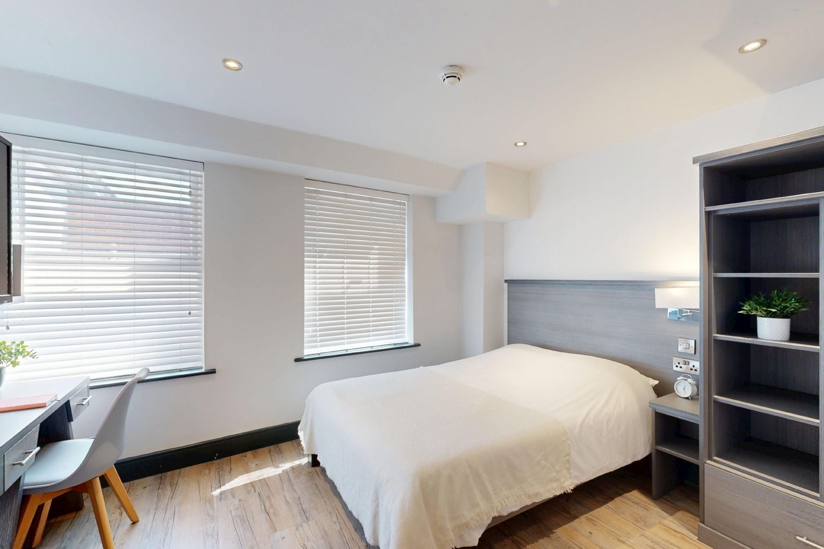 Room Hounds Gate in Nottingham