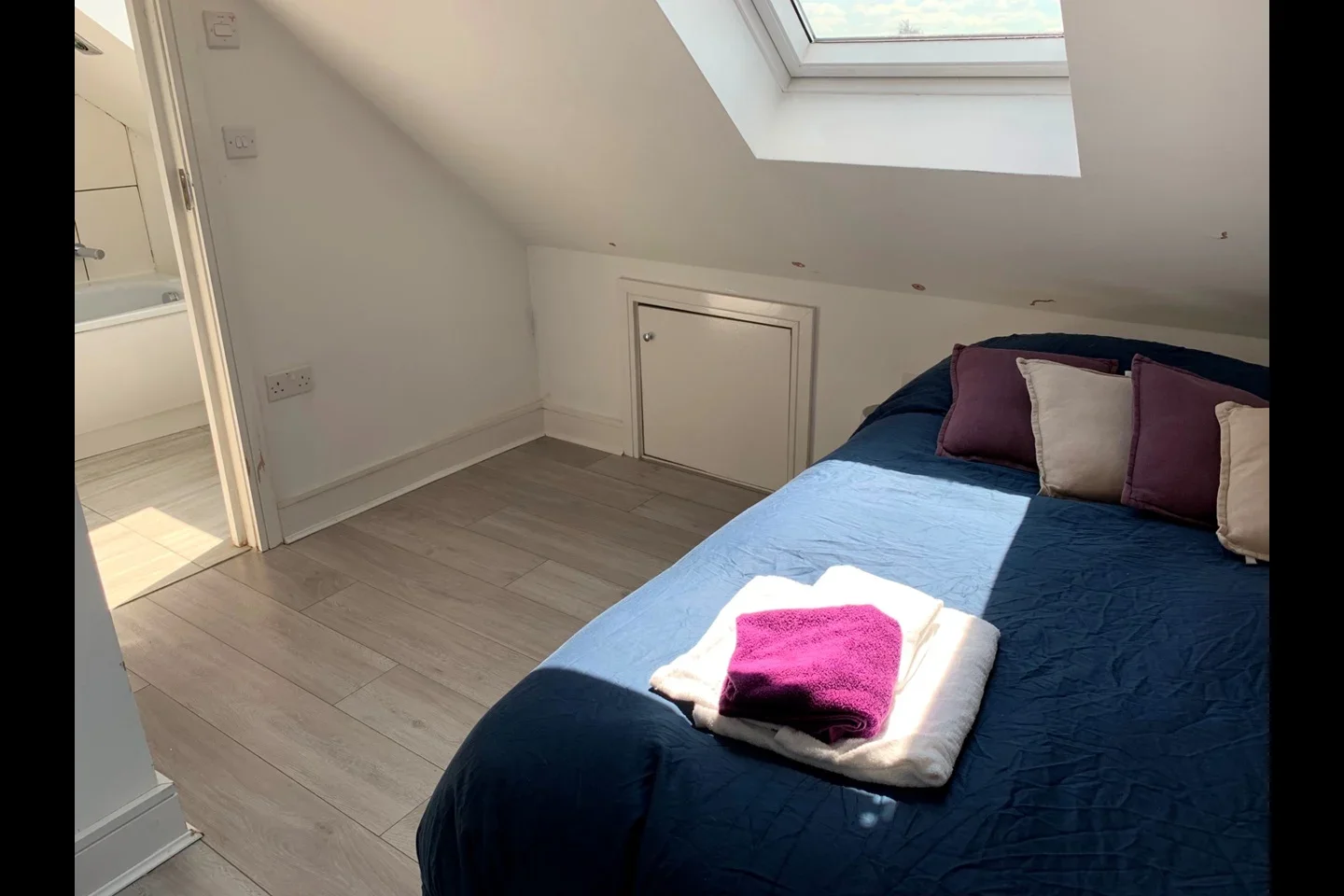 Flat Jackman Mews in Greater London