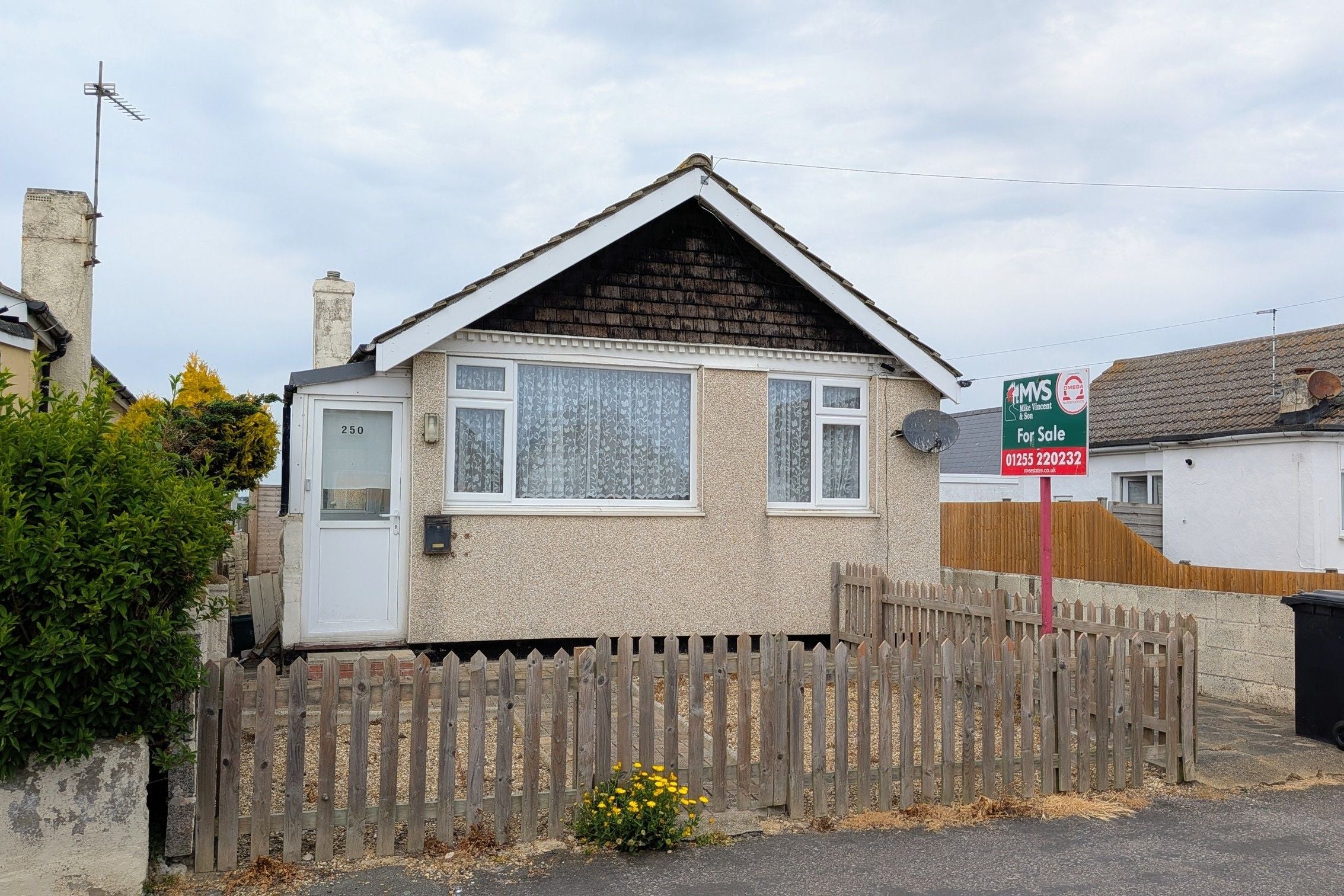 House Meadow Way in Clacton-on-Sea