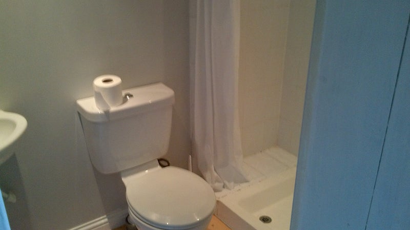 Room Dumbarton Road in Milton