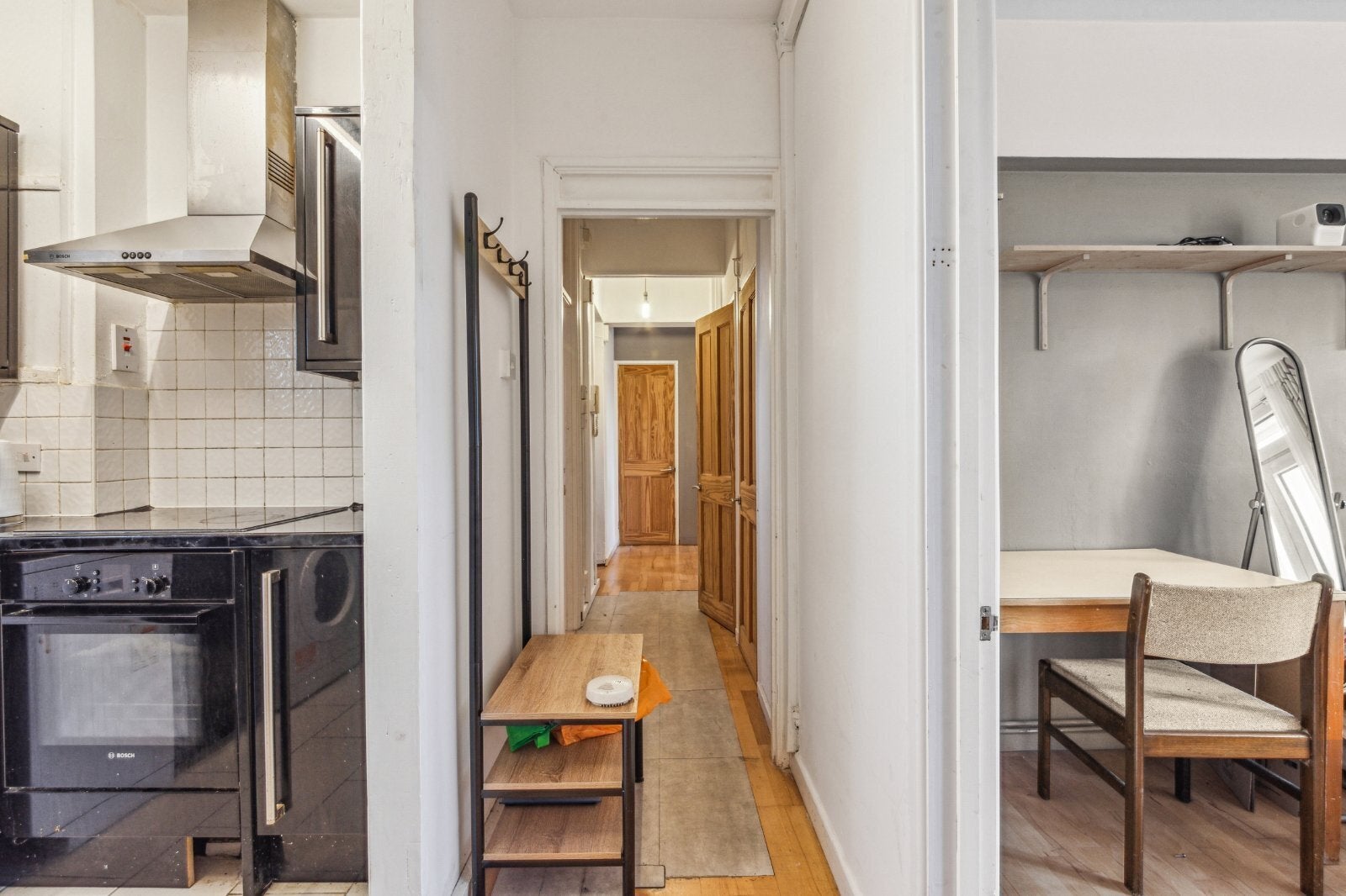 Room Harrington Street in Greater London