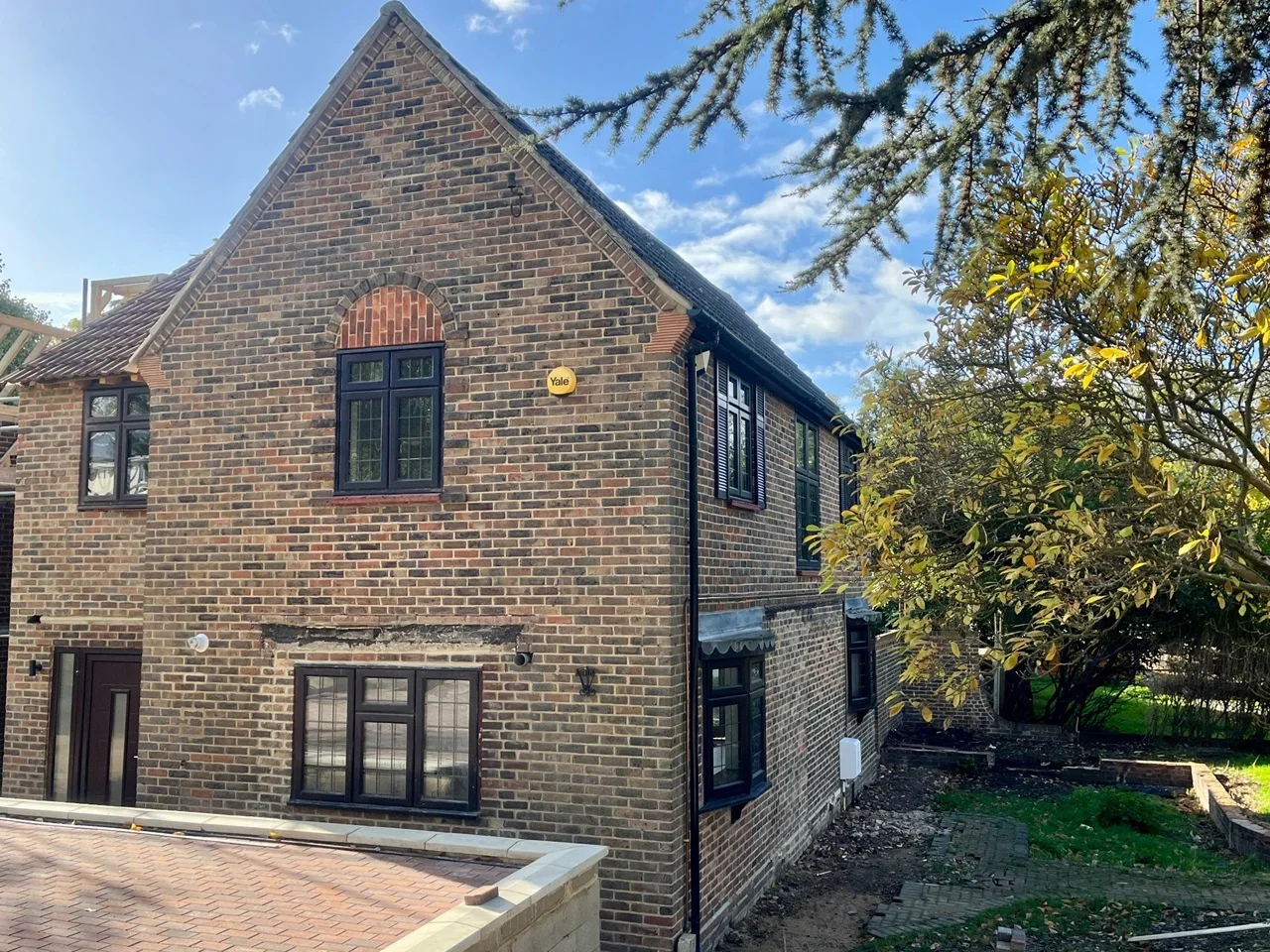 House Priory Grove in Greater London