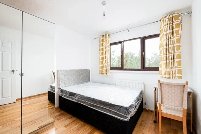 Room Highfields Close in Bristol