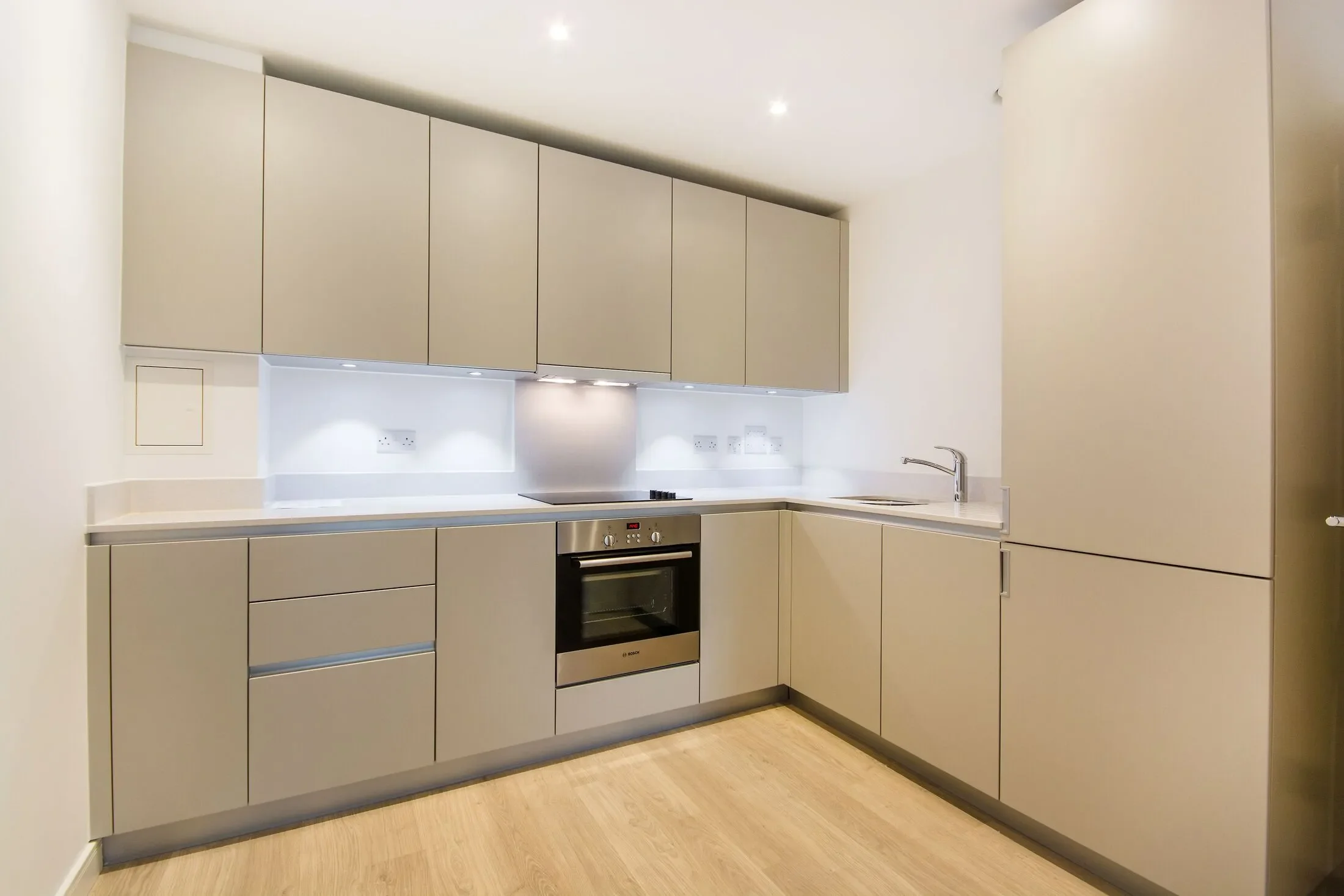 Flat Saffron Square in Greater London