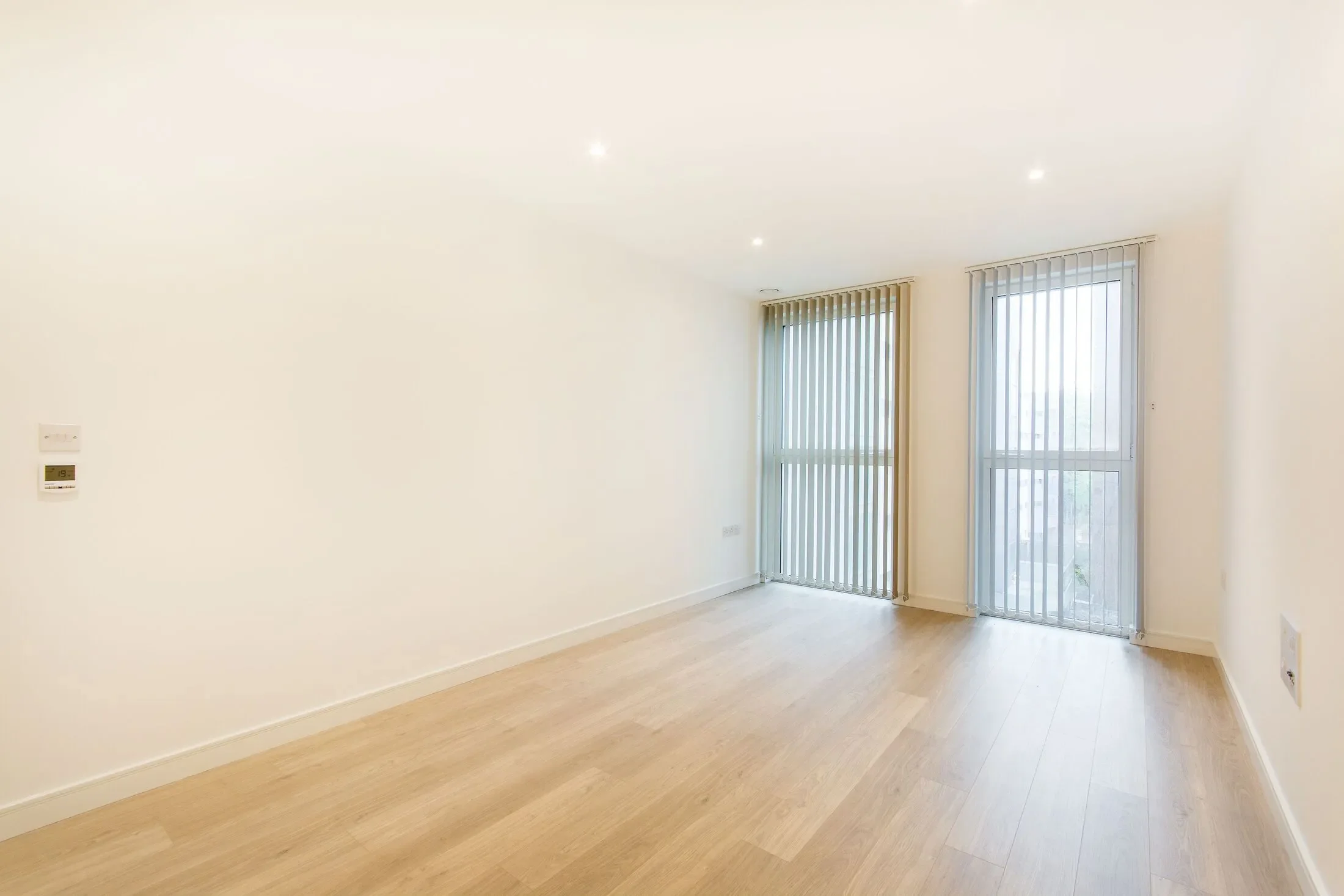 Flat Saffron Square in Greater London
