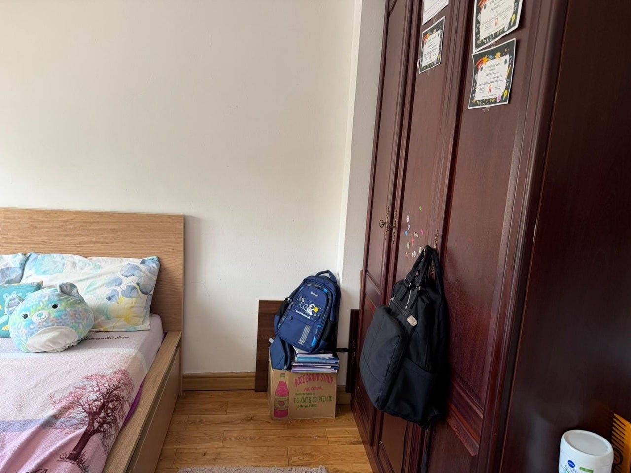 Room Charlock Way in Watford