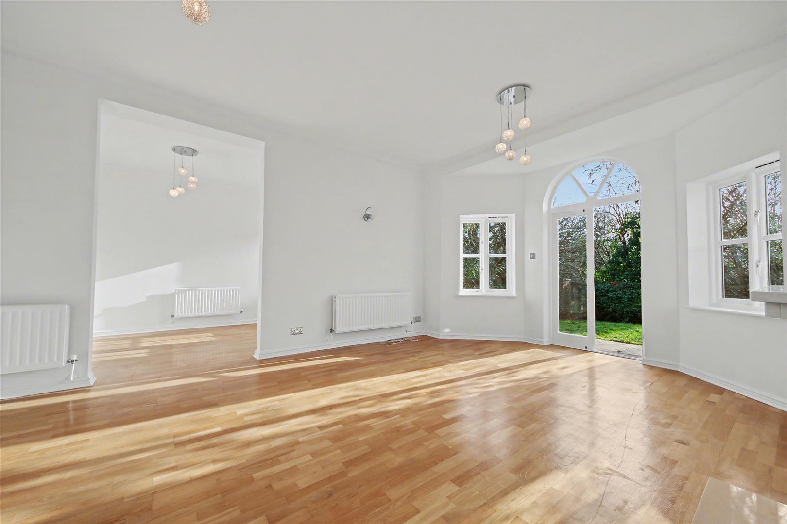 House The Lawns in Hertsmere