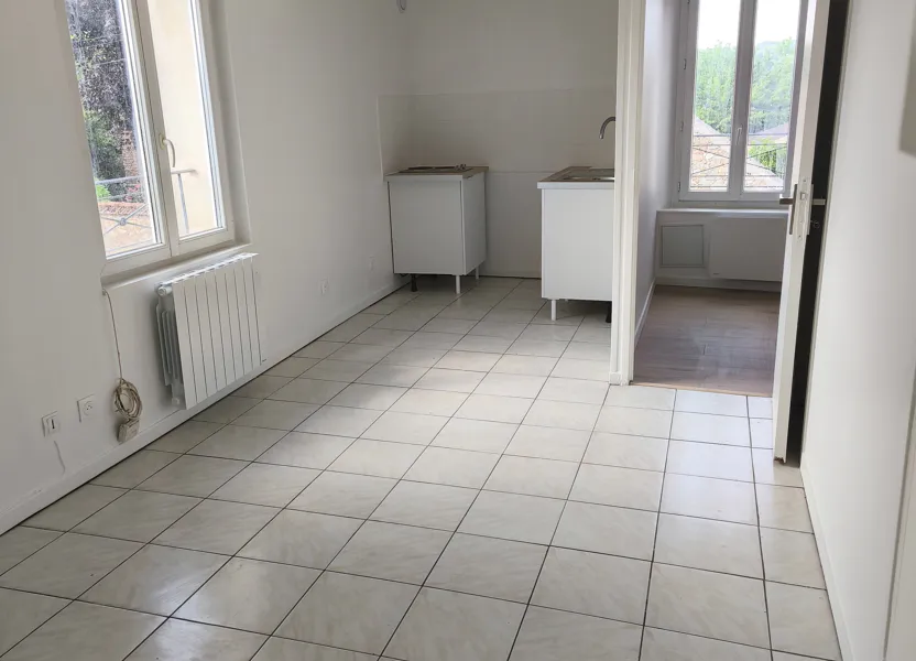 Flat D 402 in Luzancy
