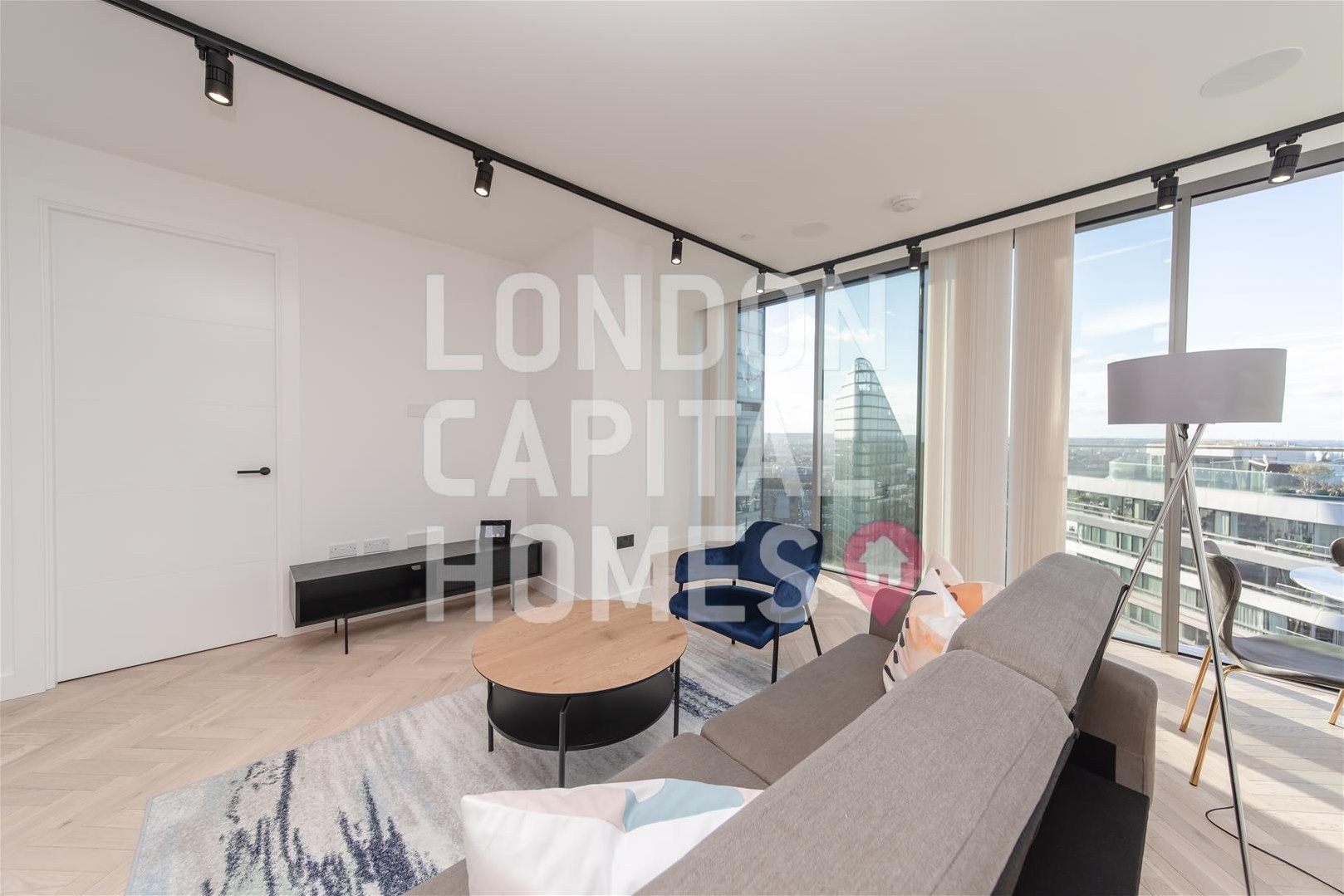 Flat Westland Place in London